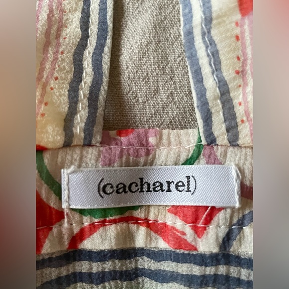 Cacharel silk dress. Size XS/S. Used condition.  No holes or tears. - Picture 4 of 5